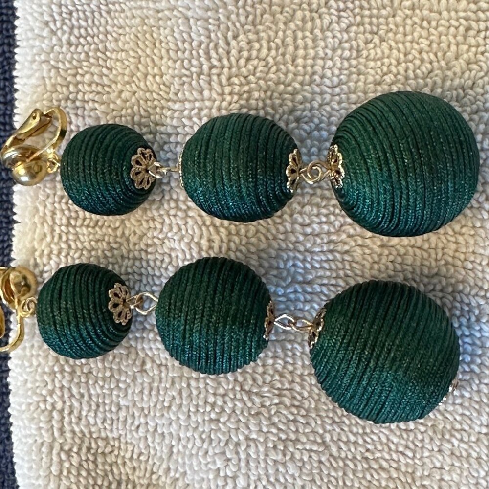 Forest Green Three Ball Drop Clip Earrings